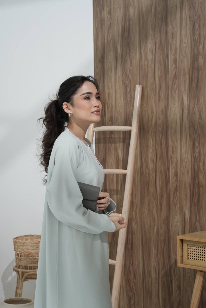 qasah tiffany - Image 4